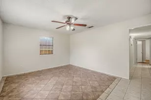 702 S Jackson St, Stephenville, TX 76401 - Photo 5