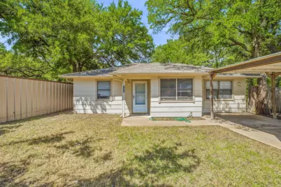 702 S Jackson Street, Stephenville, TX 76401 - Photo 1