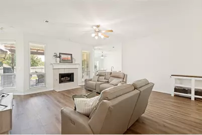 905 Brittany Drive, Lewisville, TX 75067 - Photo 5