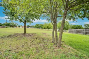 114 Becky Ln, Waxahachie, TX 75165 - Photo 25