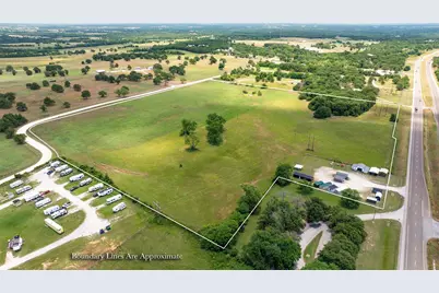 7803 E US Hwy 82, Gainesville, TX 76240 - Photo 1