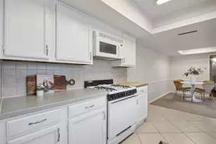11007 McCree Rd, Dallas, TX 75238 - Photo 11