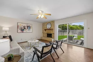 11007 McCree Rd, Dallas, TX 75238 - Photo 15