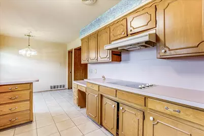 1706 Stagecoach Drive, Pantego, TX 76013 - Photo 7