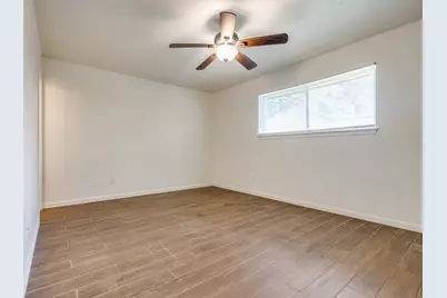 406 Vance Street, League City, TX 77573 - Photo 13