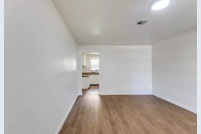 406 Vance Street, League City, TX 77573 - Photo 5