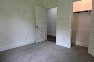 322 W Brownlee Ave, Dallas, TX 75224 - Photo 9