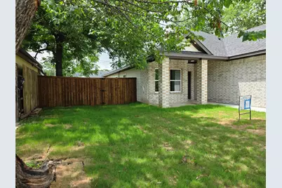 322 W Brownlee Avenue, Dallas, TX 75224 - Photo 13