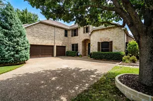 2810 Spring Oaks Dr, Highland Village, TX 75077 - Photo 1