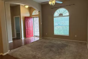 929 Mesa Vista Dr, Crowley, TX 76036 - Photo 7