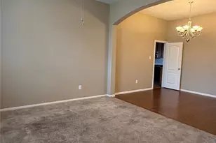 929 Mesa Vista Dr, Crowley, TX 76036 - Photo 5