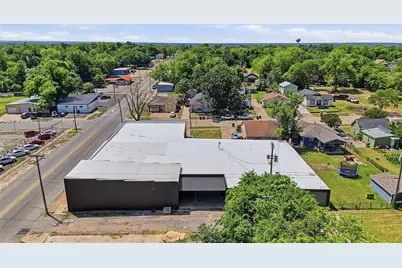 613 S Armstrong Avenue, Denison, TX 75020 - Photo 13