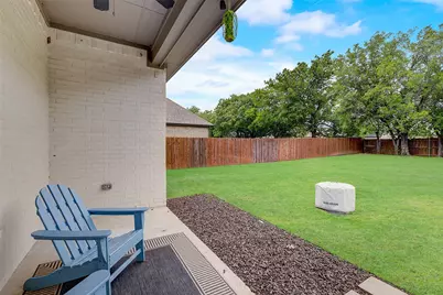 1048 Whisper Willows Drive, Fort Worth, TX 76052 - Photo 35