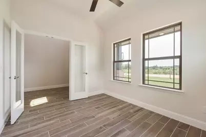 816 Sanders Road, Whitesboro, TX 76273 - Photo 17