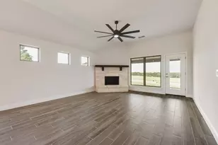 816 Sanders Rd, Whitesboro, TX 76273 - Photo 11