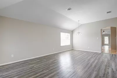 3900 Summerhill Lane, Fort Worth, TX 76244 - Photo 3