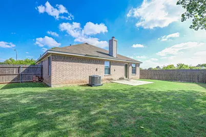 3900 Summerhill Lane, Fort Worth, TX 76244 - Photo 29