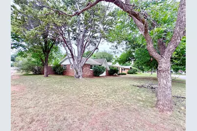 2248 Crescent Drive, Abilene, TX 79605 - Photo 3
