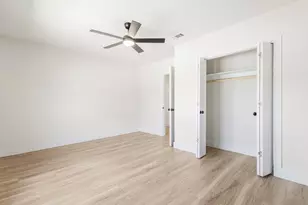 2134 Bowie Dr, Carrollton, TX 75006 - Photo 23