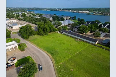 1100 Crawford Avenue, Granbury, TX 76048 - Photo 15