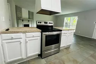 914 Clark Trail, Grand Prairie, TX 75052 - Photo 13
