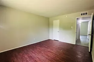 914 Clark Trail, Grand Prairie, TX 75052 - Photo 21