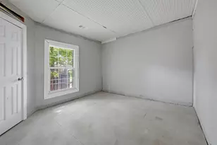 829 W Walker St, Denison, TX 75020 - Photo 19