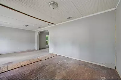 829 W Walker Street, Denison, TX 75020 - Photo 5