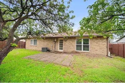 5429 Gates Drive, The Colony, TX 75056 - Photo 13