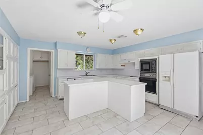 1814 Briarcrest Lane, Arlington, TX 76012 - Photo 13