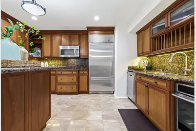 5200 Keller Springs Road #1520, Dallas, TX 75248 - Photo 11