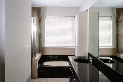 5100 Verde Valley Lane #225, Dallas, TX 75254 - Photo 5