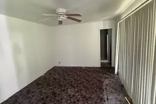 1003 Euclid St, Cleburne, TX 76033 - Photo 5