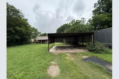 1003 Euclid Street, Cleburne, TX 76033 - Photo 9