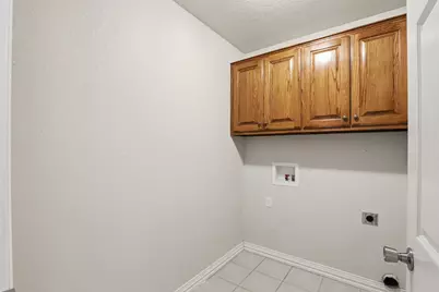 3910 View Point Drive, Granbury, TX 76048 - Photo 21