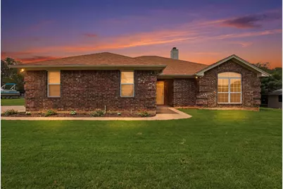 3910 View Point Drive, Granbury, TX 76048 - Photo 1