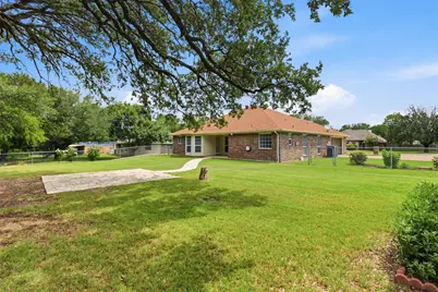 3910 View Point Drive, Granbury, TX 76048 - Photo 29