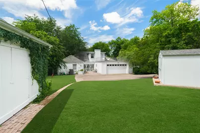 622 N Brookside Drive, Dallas, TX 75214 - Photo 31