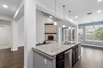 400 Warwick Boulevard, Lewisville, TX 75056 - Photo 19