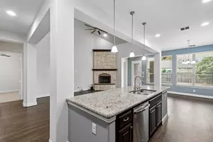 400 Warwick Blvd, Lewisville, TX 75056 - Photo 19