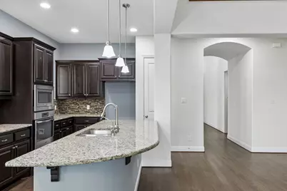 400 Warwick Boulevard, Lewisville, TX 75056 - Photo 13