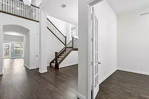 400 Warwick Blvd, Lewisville, TX 75056 - Photo 7