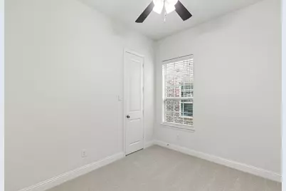 400 Warwick Boulevard, Lewisville, TX 75056 - Photo 23