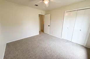 208 Dakota Dr, Hewitt, TX 76643 - Photo 11