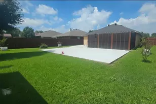 5905 Rising Meadow Dr, Arlington, TX 76018 - Photo 3
