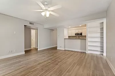 5522 Boca Raton Boulevard #404, Fort Worth, TX 76112 - Photo 7