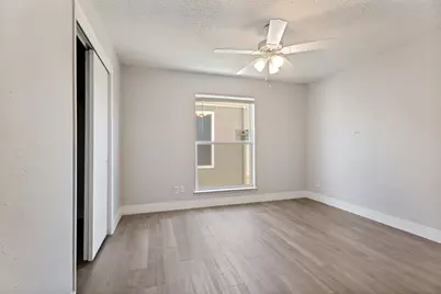 5522 Boca Raton Boulevard #404, Fort Worth, TX 76112 - Photo 9