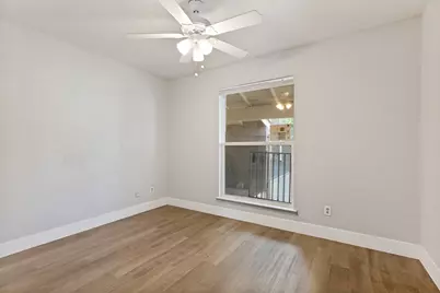 5522 Boca Raton Boulevard #404, Fort Worth, TX 76112 - Photo 11