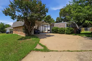 6811 Trail Lake Dr, Fort Worth, TX 76133 - Photo 1