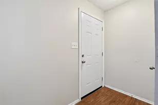 6811 Trail Lake Dr, Fort Worth, TX 76133 - Photo 5
